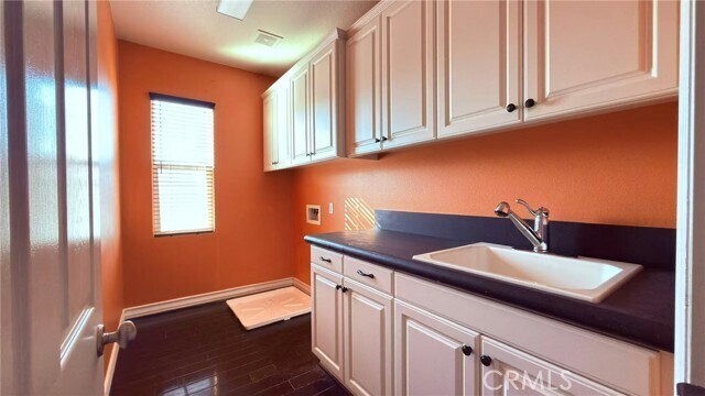 Building Photo - 8658 Edelweiss Dr