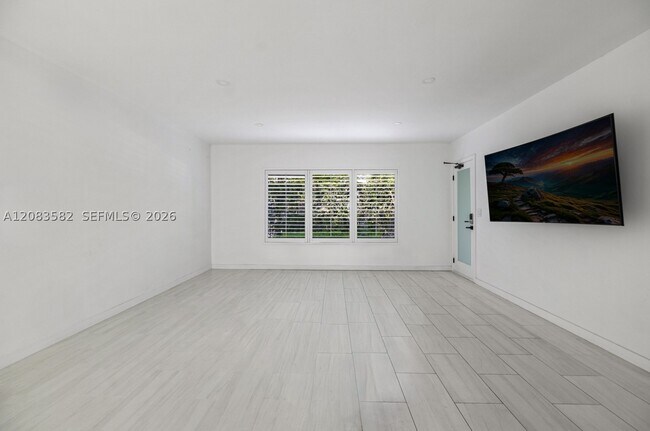 Building Photo - 3909 US-1