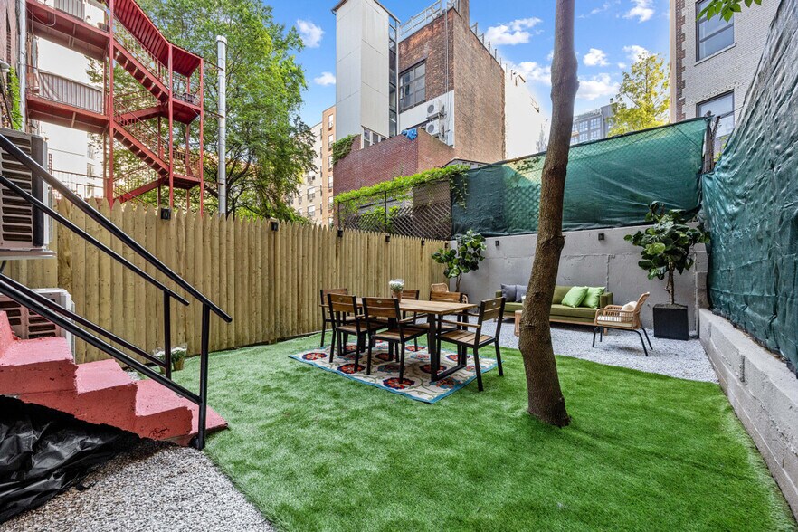 Building Photo - 345 W 123rd St