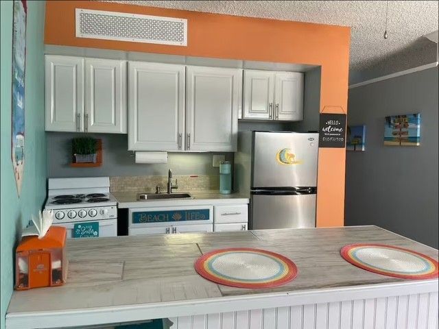 Building Photo - 219 S Atlantic Ave