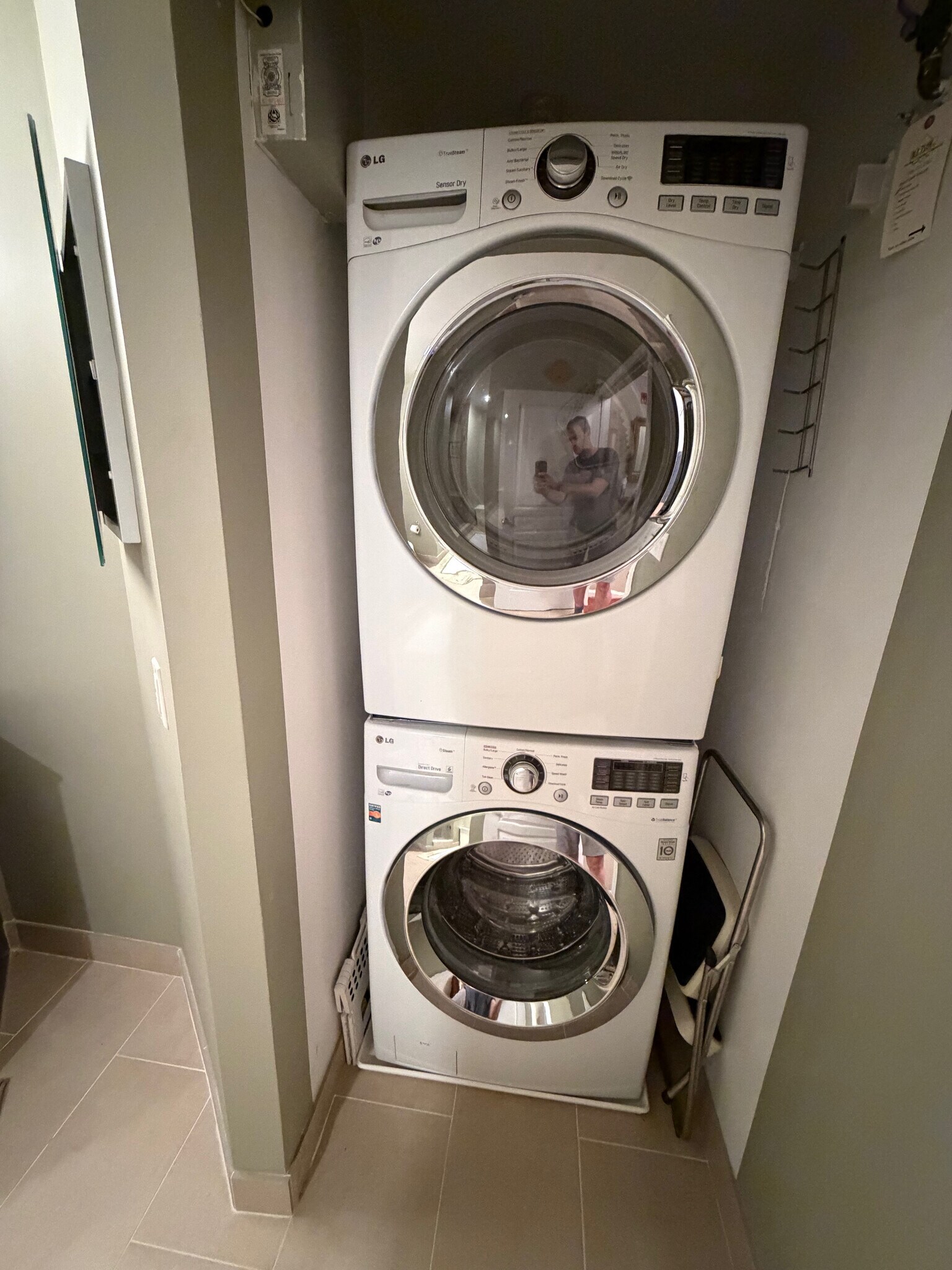 Full Size Washer Dryer - 5565 Seminary Rd