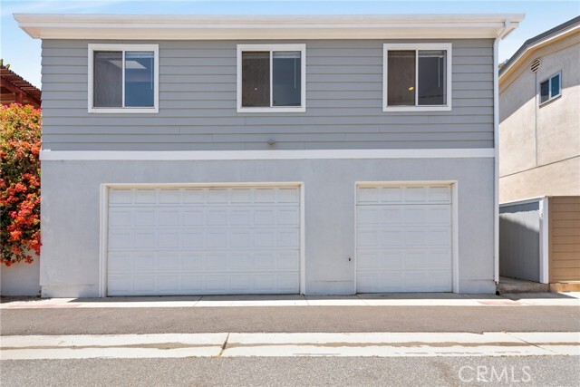 Building Photo - 1536 Silver St