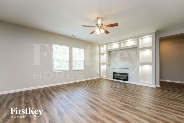 Building Photo - 1271 Hudson Ct