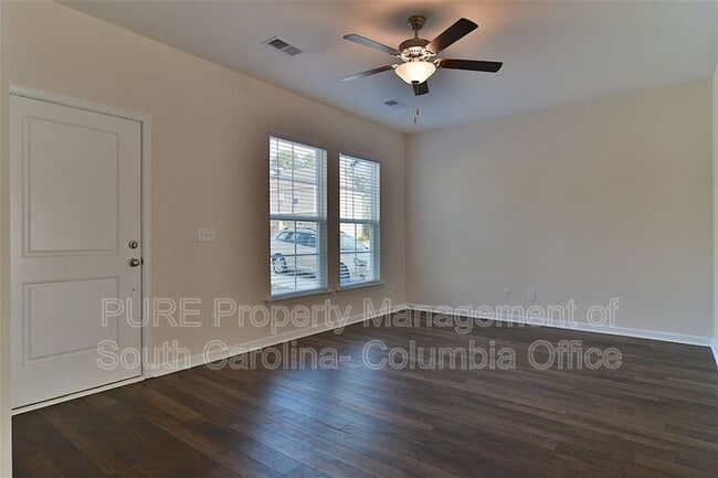 Building Photo - 215 Northwood St