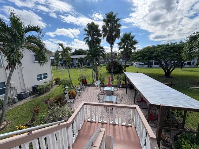 Building Photo - 113 Waltham E