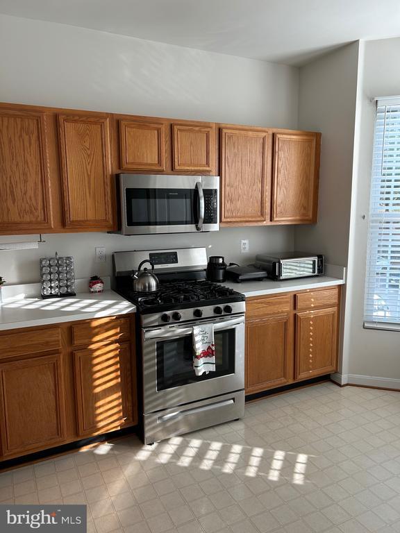 Building Photo - 46614 Drysdale Terrace