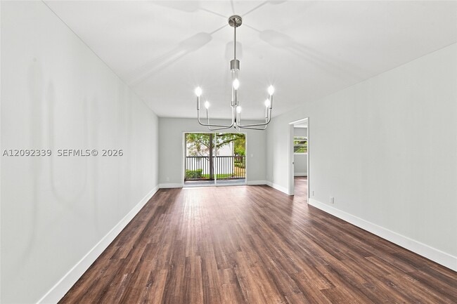 Building Photo - 1400 SW 124th Terrace
