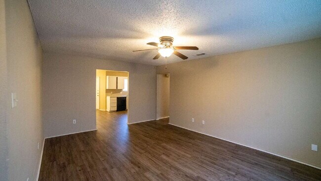 Building Photo - For Lease in Killeen, TX! Beautiful 3-Bedr...