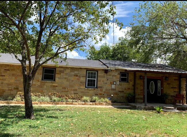 Primary Photo - 2-502 E 2nd St