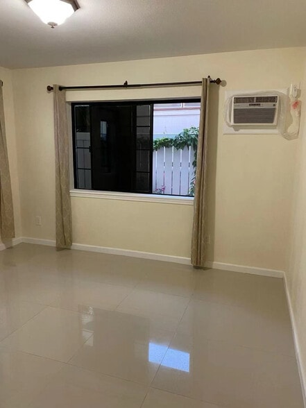 Building Photo - 3486 Paalea St