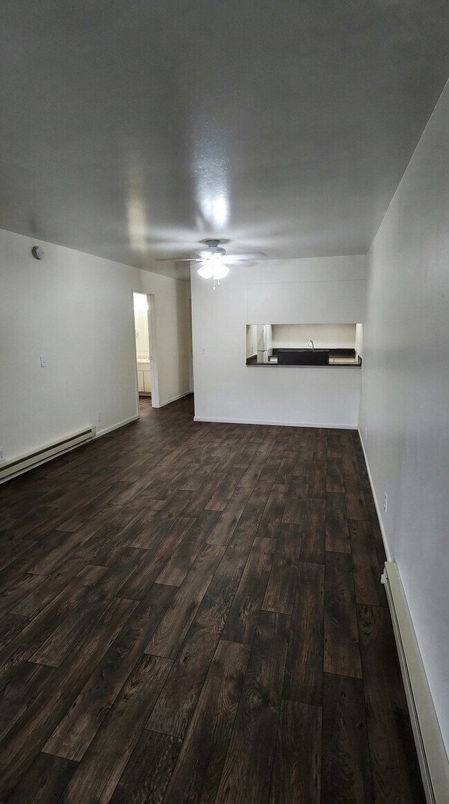 Building Photo - 659 S 1200 E