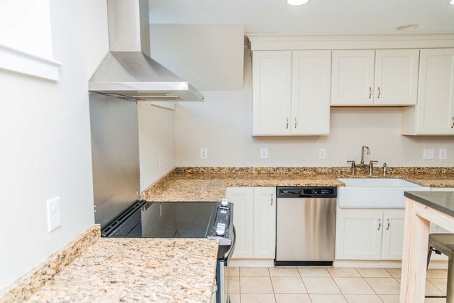 Building Photo - Historic Home Available at Foxhaven Farm