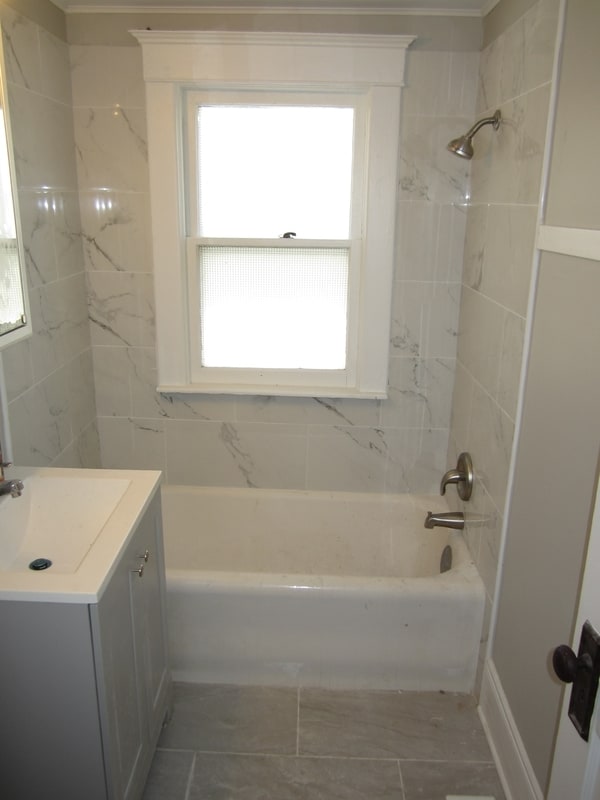 Building Photo - 119 Tennyson Ct