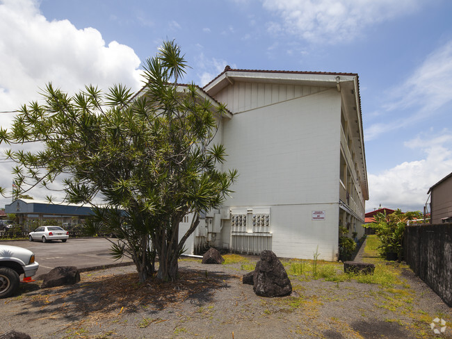 Building Photo - Hale Hinano Apartments