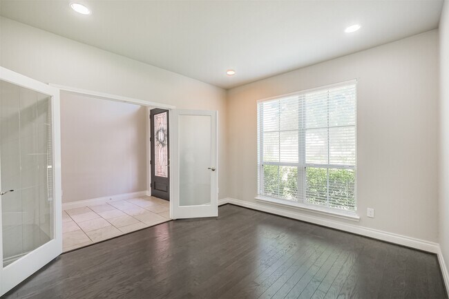 Building Photo - 3506 Austen Ct