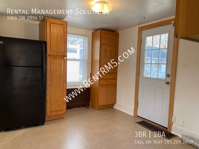 Building Photo - 1906 SW 29th St