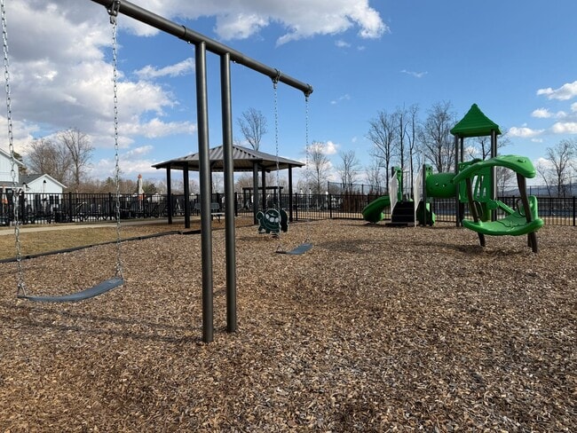 Building Photo - 80 White Sands Blvd