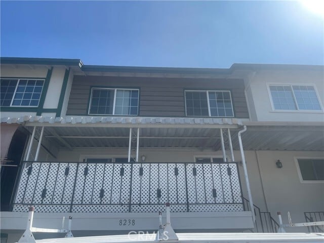 Building Photo - 8238 Hamilton Green