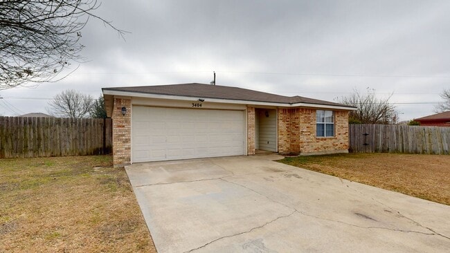 Building Photo - FREE FEBRUARY RENT!!! PRICE IMPROVEMENT $1,295!!!