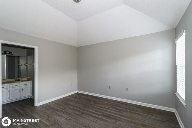 Building Photo - 5336 Timber Ridge Dr, Memphis, TN 38141