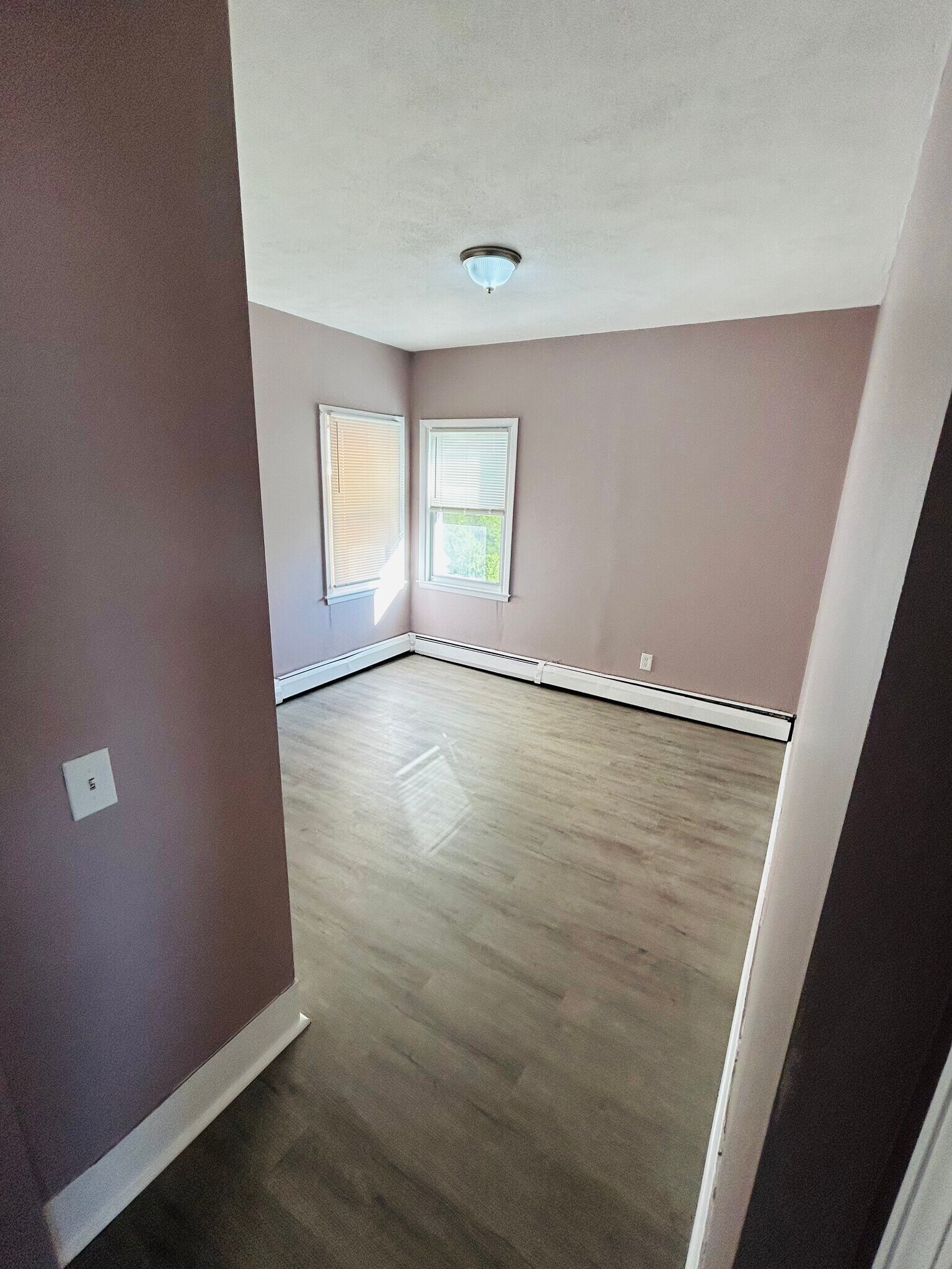 Building Photo - 25 Fallon Ave