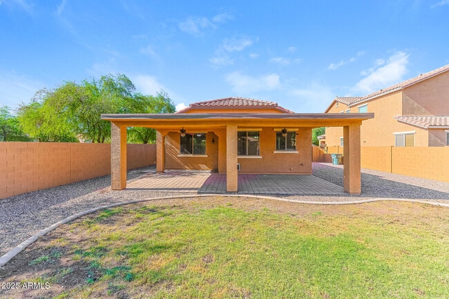 Building Photo - 1554 E Prickly Pear Pl