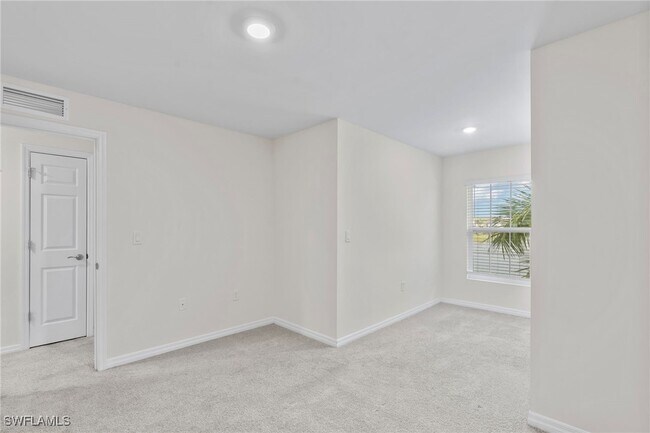 Building Photo - 15535 Wildflower Cir