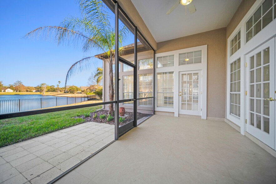 Building Photo - 10061 Vineyard Lake Rd E