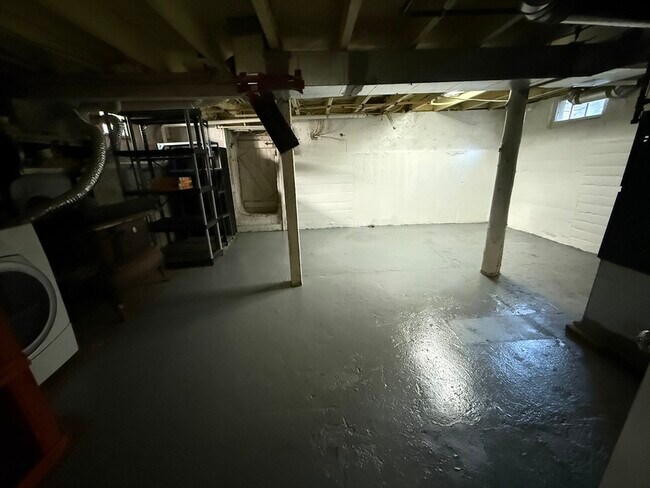 Building Photo - 9 Chilton St