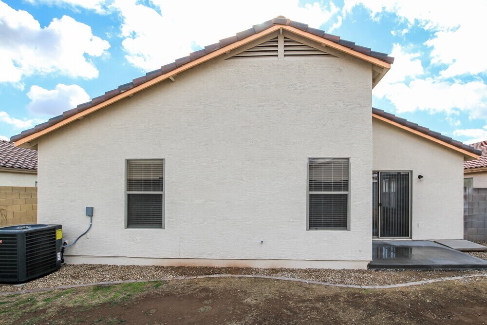 Building Photo - 15830 W Gelding Dr