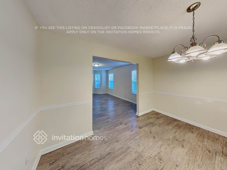 Building Photo - 3969 Craggy Perch