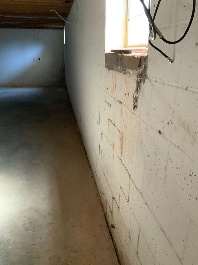 Building Photo - 971 Manningham Rd