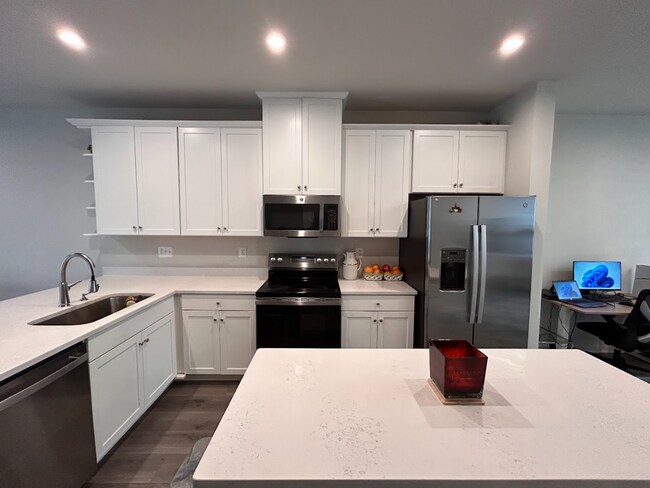 Building Photo - 4607 Abbotswell Pl