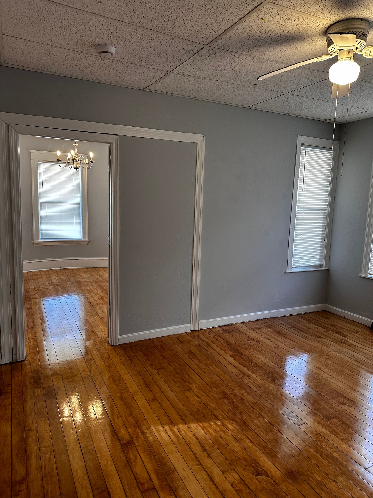Living room - 16 Hillside St