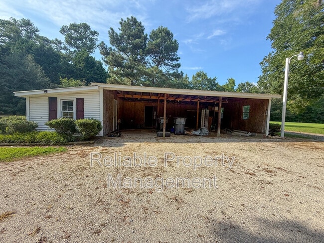 Building Photo - 10586 NC-96