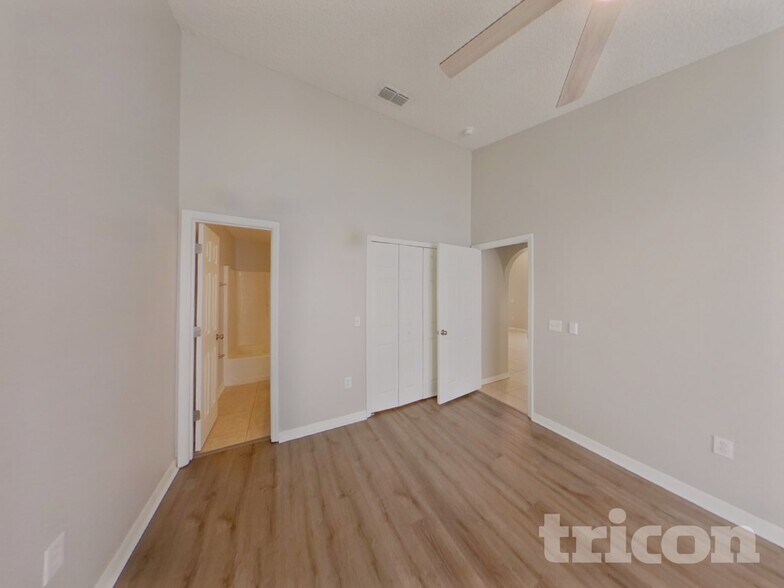 Building Photo - 6208 Cannoli Pl