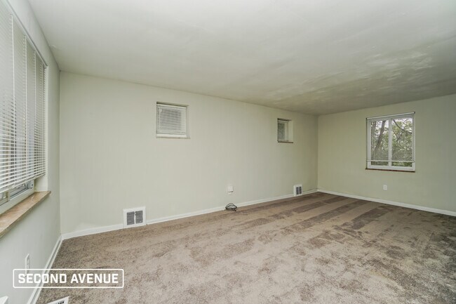 Building Photo - 8075 Chaske St