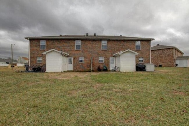 Building Photo - 363 Peabody Dr