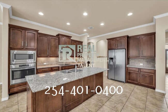 Building Photo - 10307 Bryson Dr