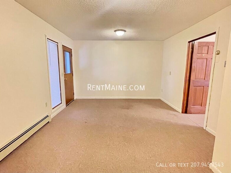 Building Photo - 202 Main Rd