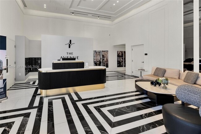 Building Photo - 4220 Laguna St