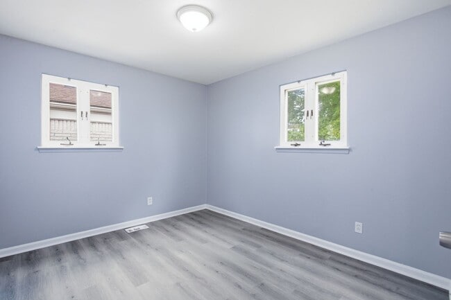 Building Photo - 1663 Wilson Ave