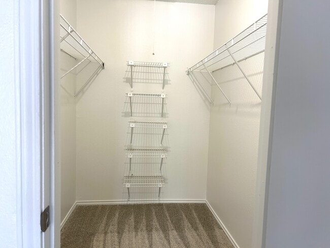 Building Photo - Sundance