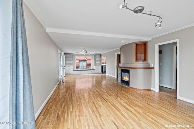 Building Photo - 1334 K St