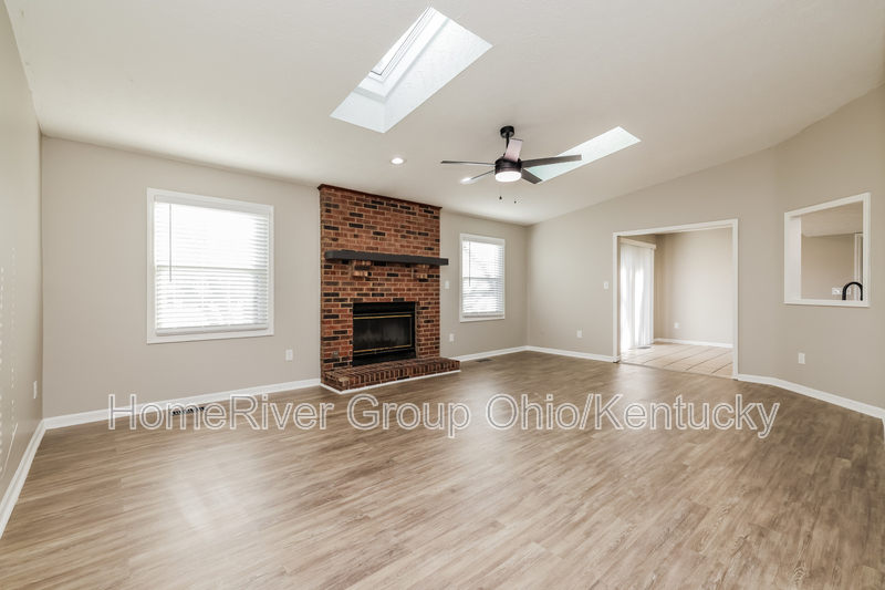Building Photo - 1214 Nouvelle Dr