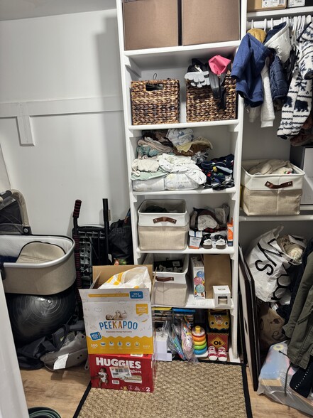 Second walk in closet - 6103 Essex House Sq