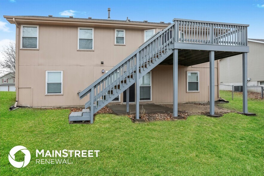 Building Photo - 410 Regency Park St