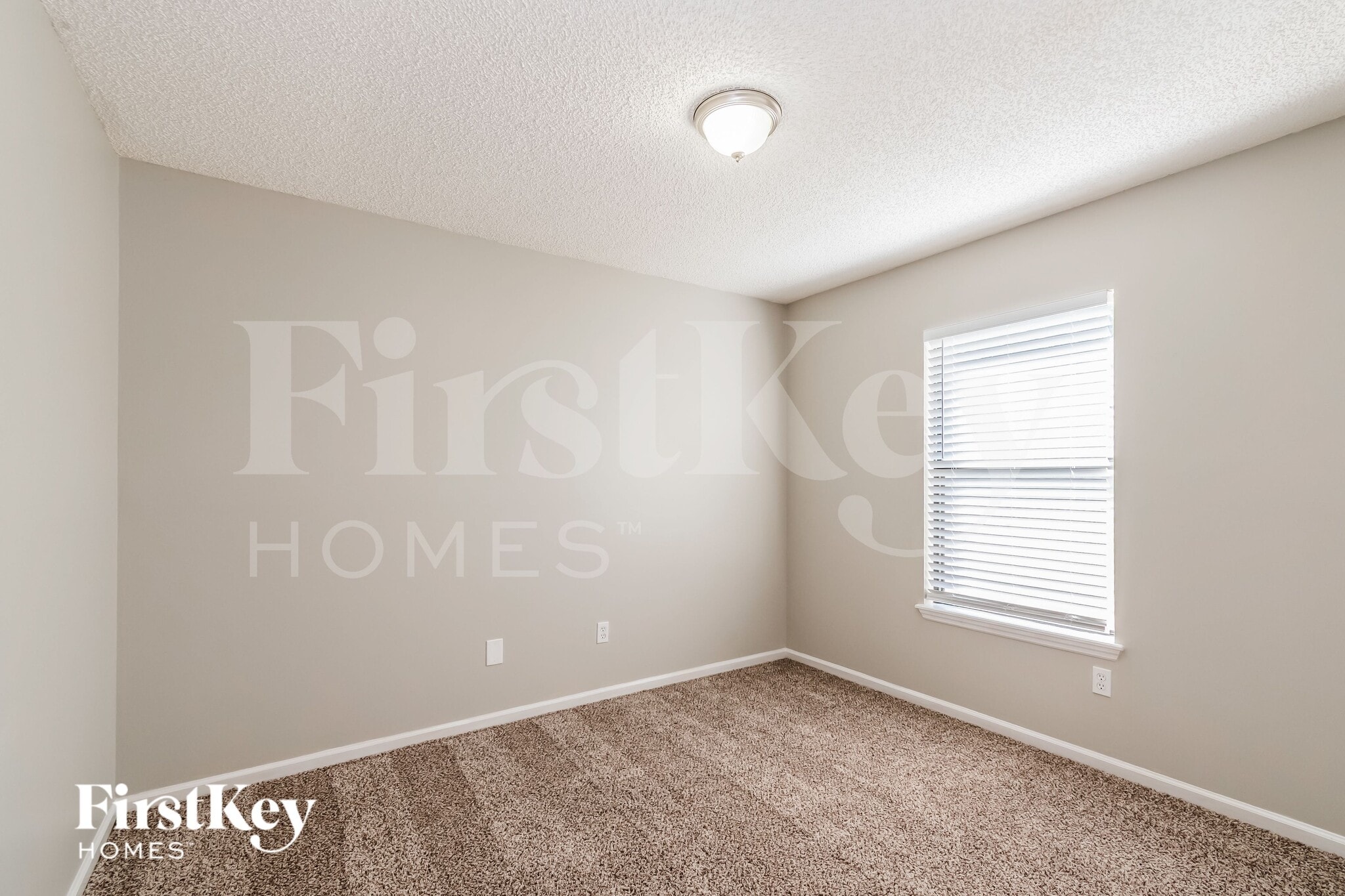 Building Photo - 5541 Broadgate Ct