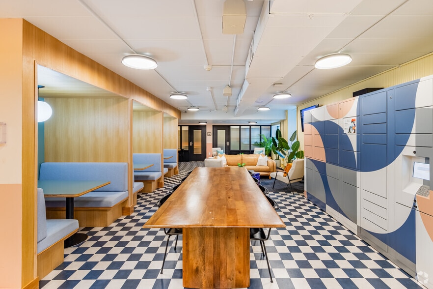 Lounge - Park Hill