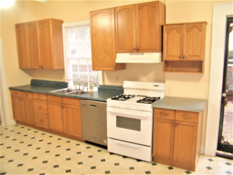 Kitchen (Right) - 447 Elmira Ave